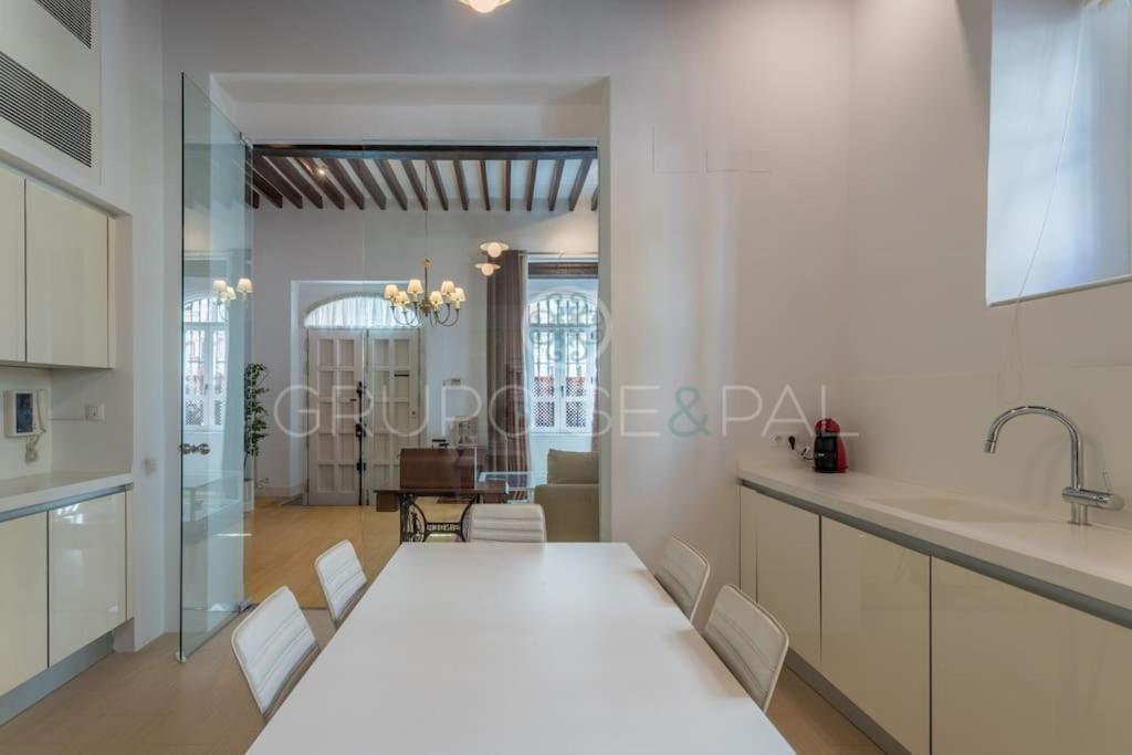 Ad10 Full House Near Cathedral By Antonia Diaz Street Ferienhaus *